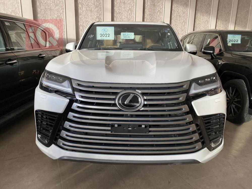 Lexus LX